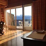 Montana Spacious 80m2 With Stunning View & Bus Stop Outside Апартаменты *