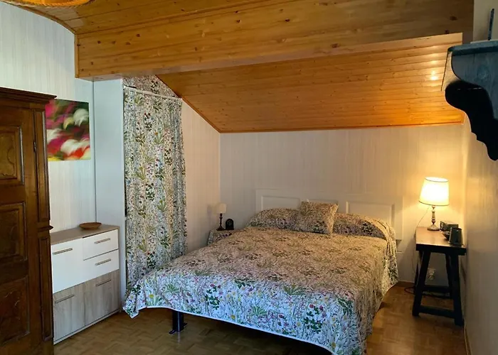 Daire Montana Spacious 80m2 With Stunning View & Bus Stop Outside Crans-Montana